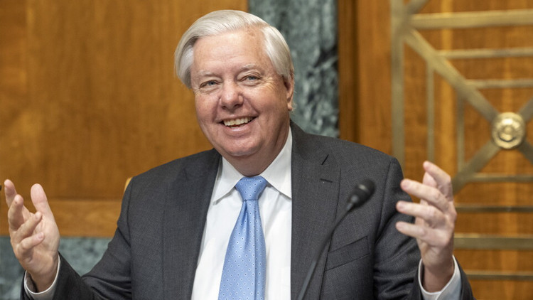 Trump’ın müttefiki Senatör Lindsey Graham hayatını kaybetti Trumpin muttefiki senator lindsey graham hayatini kaybetti pztlrTPj